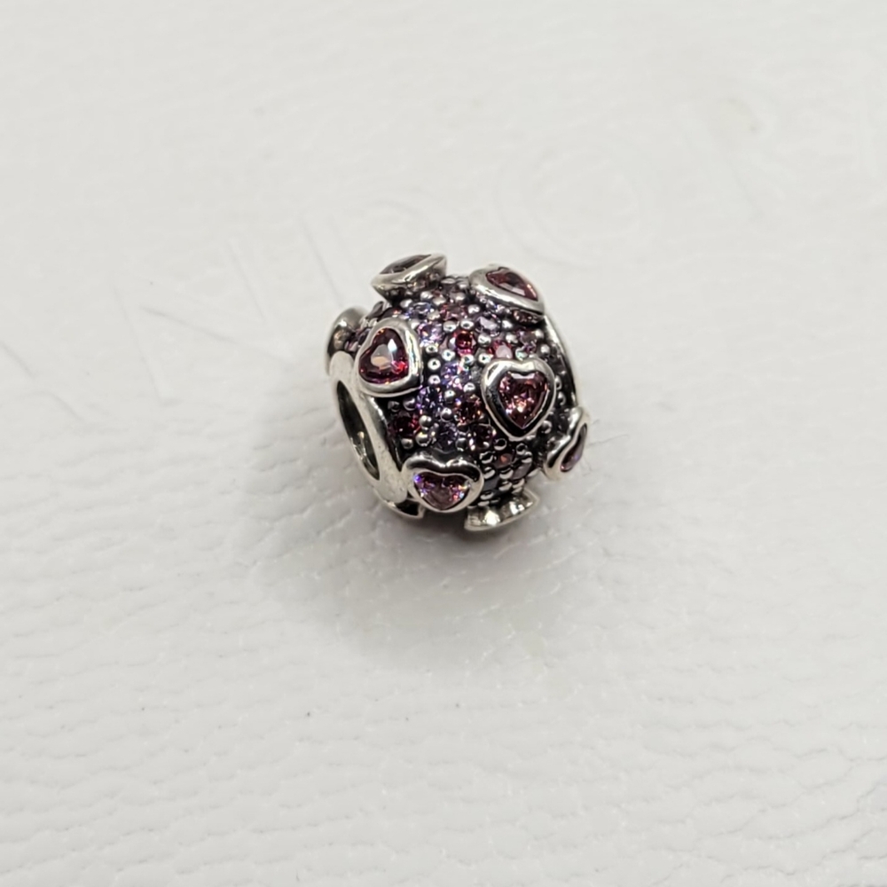 ❤️Authentic Pandora ⭐️RETIRED⭐️ HEART CHARM